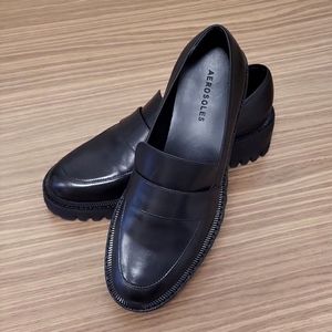 Aerosole Ronnie Lug Sole black loafer, 8M NIB
